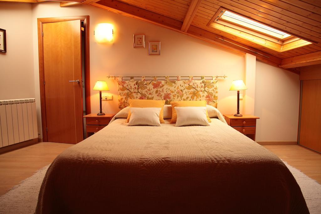 Vivienda Turistica Los Mesones Agreda Luaran gambar