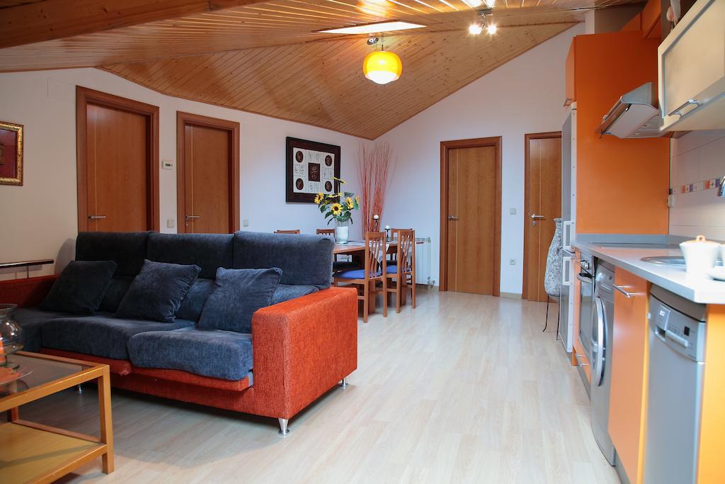 Vivienda Turistica Los Mesones Agreda Luaran gambar
