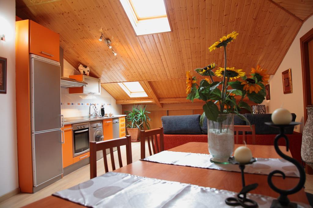 Vivienda Turistica Los Mesones Agreda Bilik gambar